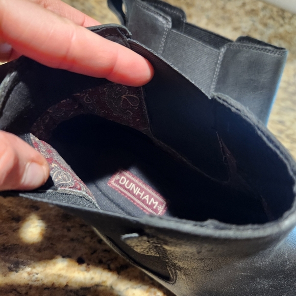 Dunham Graham Men's Black Leather Slip On Boots Size 8 - Picture 12 of 13